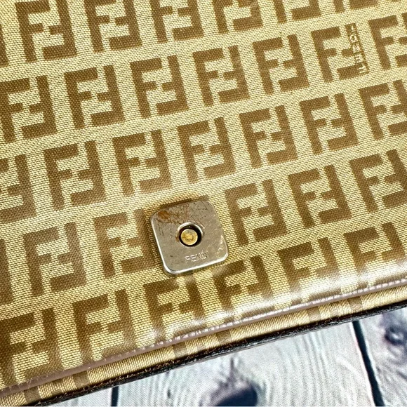 FENDI vintage Zucca canvas crossbody bag - Picture 4 of 15